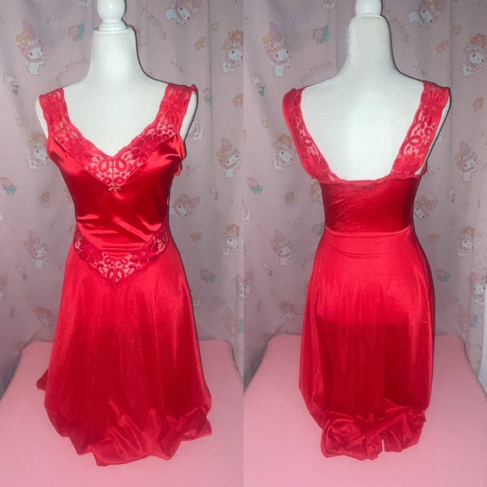 Vassarette Red Dress with Lace and Rose Detail